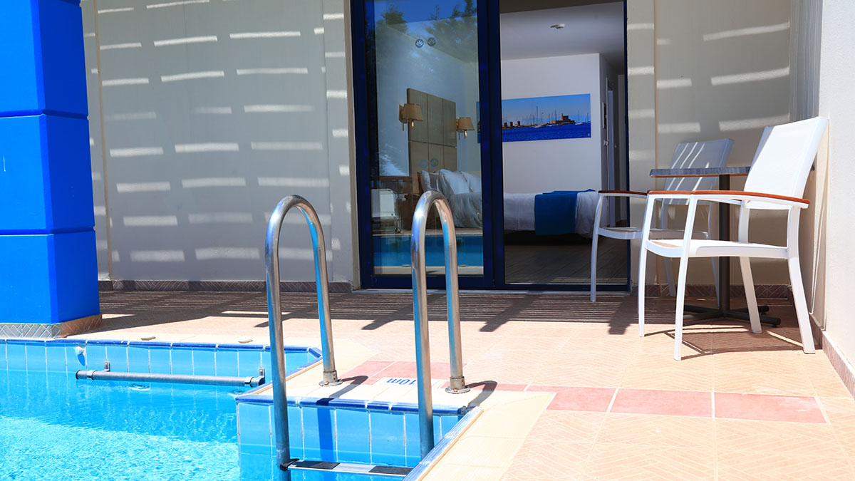 Family Maisonette Shared Pool